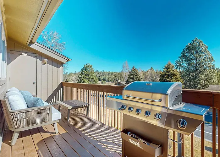 Near Hiking & Biking! Flagstaff W/ Grill Holiday home *